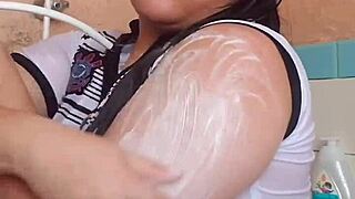 she loves watching my wet arm in the bath bra moment part two