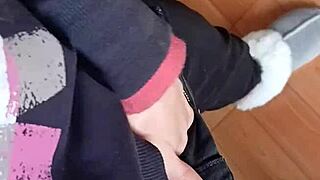 Colleagues sneak mutual masturbation under office desks?