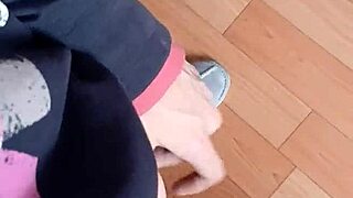 Colleagues sneak mutual masturbation under office desks?