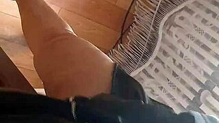 Colleagues sneak mutual masturbation under office desks?