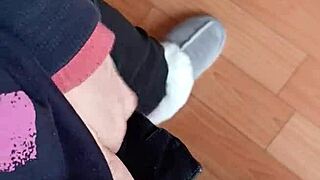 Colleagues sneak mutual masturbation under office desks?