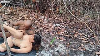 vizinha safada, you gave your ass in the woods to your lover?