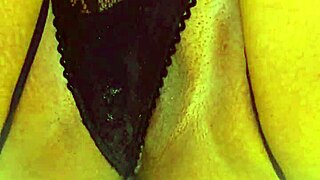 Goddess shakes massive fat ass cheeks during deep pounding fuck session