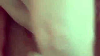 Tu MILF Culona DIGS FINGERS Deep Into Her HOT Pussy