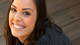 barely legal teen fingers her tight wet pussy deep