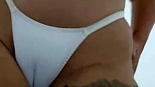 Vou Sentar Na CARA Dela Ate SOFOCAR Com Minha PUSSY JUICY