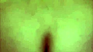 uhh teasing ya with my fat curvy body n hot piss stream