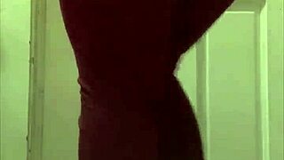 uhh teasing ya with my fat curvy body n hot piss stream