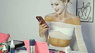 miss daisy diamond does harley quinn makeup for halloween 🎃💄