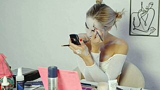 miss daisy diamond does harley quinn makeup for halloween 🎃💄