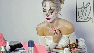 miss daisy diamond does harley quinn makeup for halloween 🎃💄
