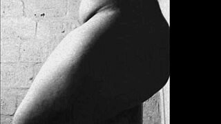 Young Thick African Hood Teen Bitch Strips Teases Spanks Huge Natural Ass Cheeks Backstage