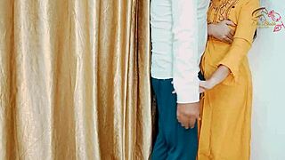 Indian college girlfriend close up coed moments with sexy friend