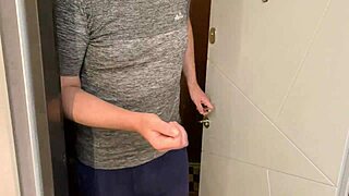 Friends stepmom pounced fucked me hard russian amateur talk