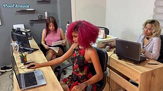 Delivery guy claims reward fucking these hot tattooed latina babes