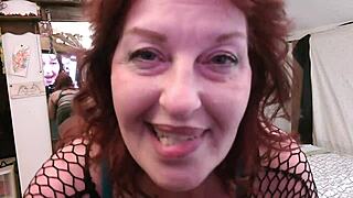 wanna watch dawnskye1962 strip her blue bra, thong and fishnets while kissing dirty?