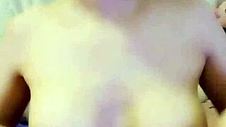 Vietnamese siblings sneak into MLive for steamy forbidden pool fun!