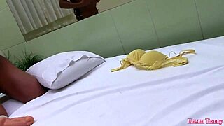 Ever wondered how trans rosy pinheiro stretches that tight asshole wide?