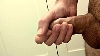 check this epic slow motion cum blast in the bath