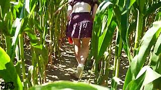 omg horny slut blows huge cock in cornfield outdoors 🌽🍆💦