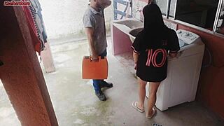Housewife pays repairman with juicy brazilian ass bareback while cuckold husband away moaning loud