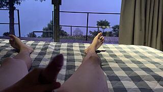 i asked santa for a christmas slut and he dropped off this big ass blonde to ride me