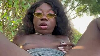 i crave her wet pussy play outside so bad