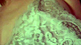 Dude, Elza Kom's smooth armpits deserve all that worship and licks