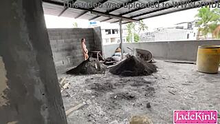 Pervert Worker Sucks Big Cock Onsite