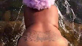 Hazelnutxxx shakes her wild big black ebony ass outdoors