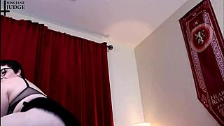 bbw tries tight jeans over fat ass and thong