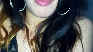 i love neyla kimy's huge tits dancing