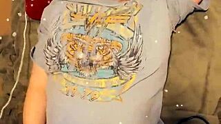 i can't stop watching this pregnant christmas orgasm with insane eye rolling