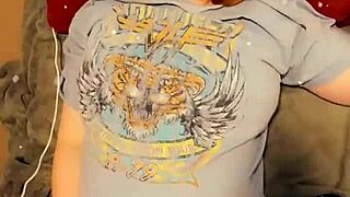 i can't stop watching this pregnant christmas orgasm with insane eye rolling