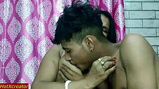 Lonely step-aunty screams in rough homemade pounding 😈🔥