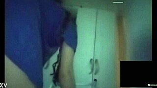 ARGENTINIAN REDHEAD TEEN PUTA MASTURBATES CUTE TITS!