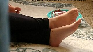 WOW, Those Cute Hidden Feet Are Irresistibly Sexy!