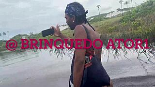 vazou na net: skinny teen and friend give pussy bareback on nudist beach