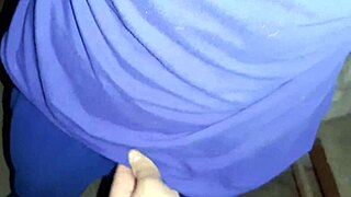 i picked up this hairy pussy stranger from the club and we fucked all wet and wild at home