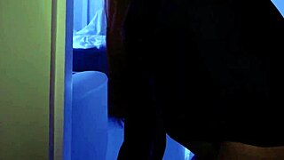 meu enteado's monster cock barebacks my wet mommy pussy so good!
