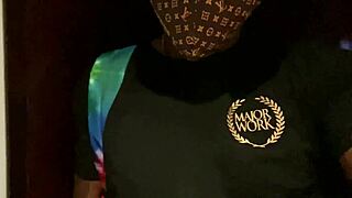 Ever wonder how Jaylene Rio rides Rome Major's huge cock live?