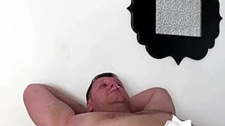 i got my armpits n nose waxed smooth feels amazing now