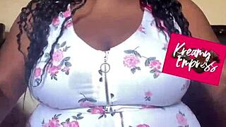 curvy bbw goddess flexes her fat ass feet and toes in fetish tease