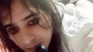 Watch This Retro Tutorial: Suck Cock Perfectly Until He Explodes Cum Everywhere!