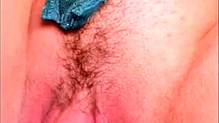 CURVY MOMMY'S BIG CLIT PUSSY WORSHIPS HOTEL BBC