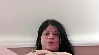 ME TOCANDO MI COÑO WHILE YOU WATCH PAPI! COME PLAY!