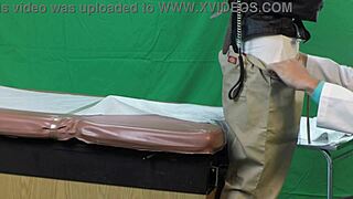 i luv scarlett johnson medical vag inspectshun feels too good