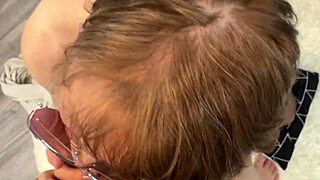 I'm the mature milf sucking cameraman's cock in pantyhose audition