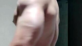 hey strong brazilian muscle daddy, fuck this mature ass hard!