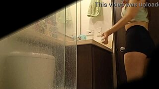 Sneaky spy cam catches Argentine stepsis in miniskirt pissing outdoors upskirt public